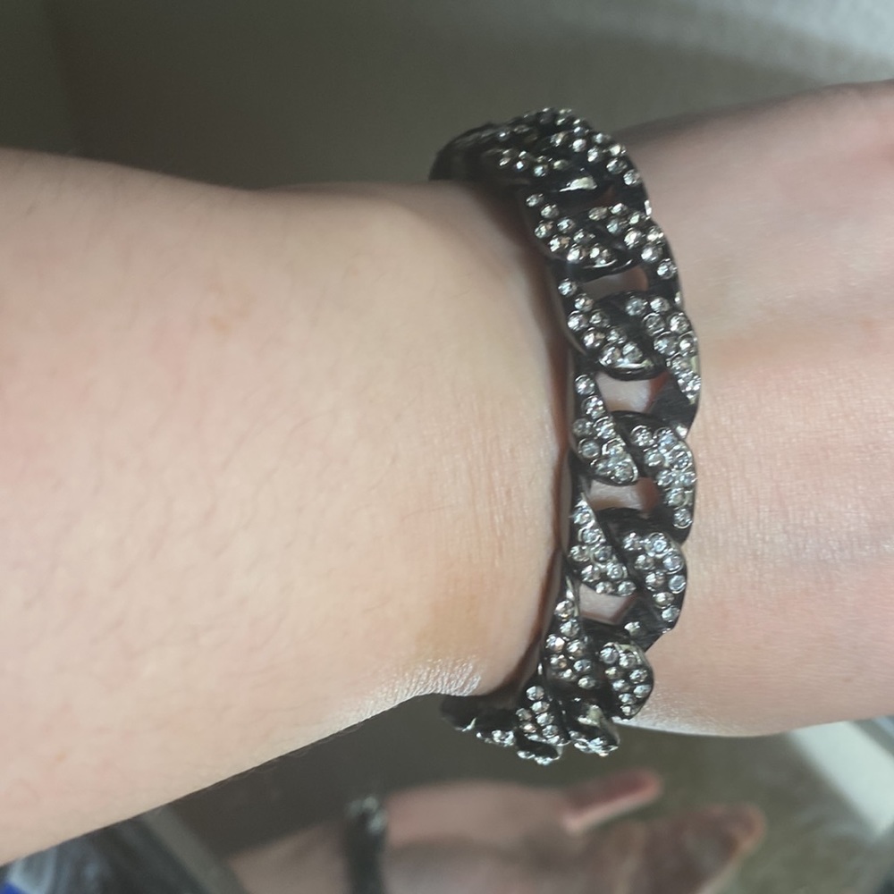Beautiful Bracelet - Picture 3 of 3